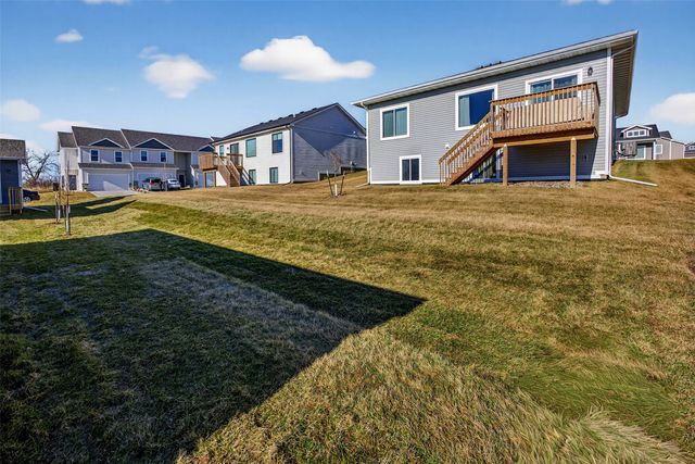 9461 Emilia Lane, West Des Moines, IA 50266