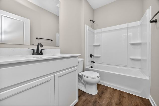 9461 Emilia Lane, West Des Moines, IA 50266