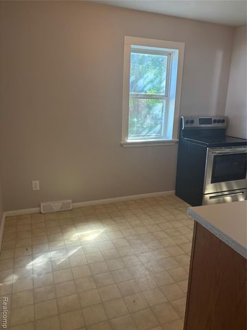 2836 Thom Street, Flint, MI 48506