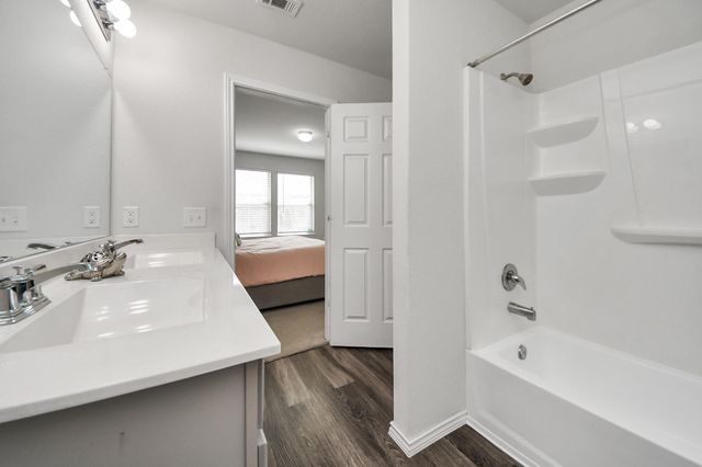 5722 Savanna Pasture Road, Katy, TX 77493