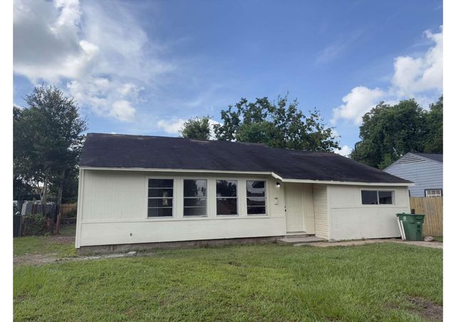 5934 Southtown Street, Houston, TX 77033