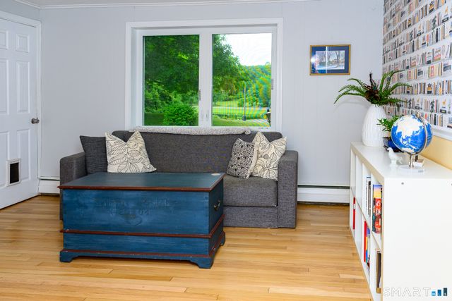 7 Silver Falls Road, East Lyme, CT 06333