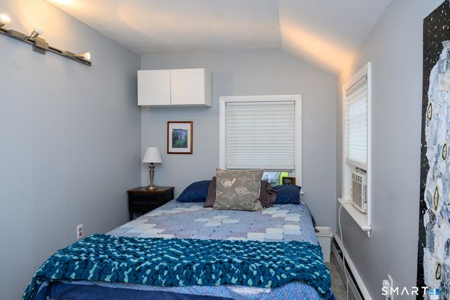 7 Silver Falls Road, East Lyme, CT 06333