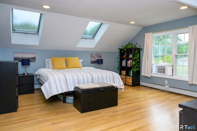 7 Silver Falls Road, East Lyme, CT 06333