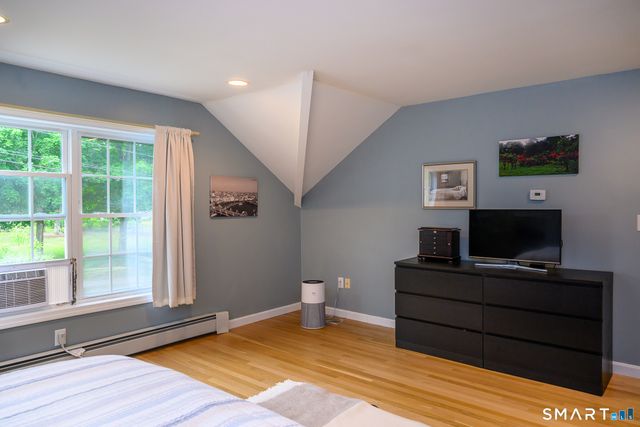 7 Silver Falls Road, East Lyme, CT 06333