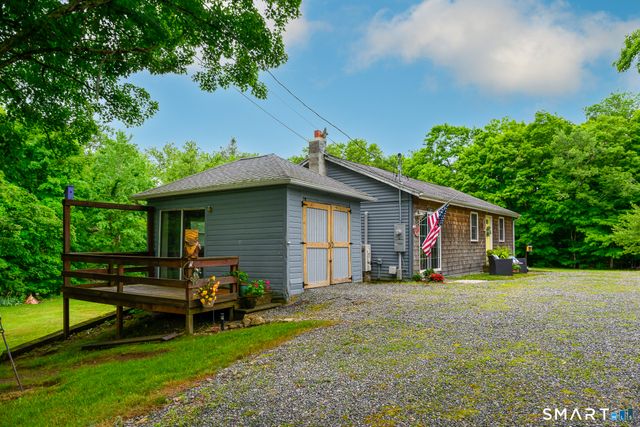 7 Silver Falls Road, East Lyme, CT 06333