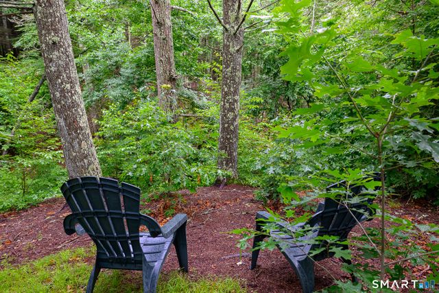 7 Silver Falls Road, East Lyme, CT 06333