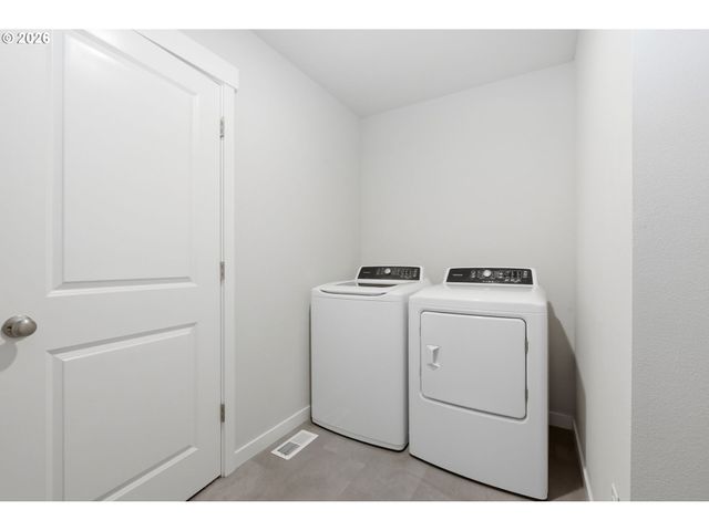 2757 ROCKROSE Ln, Eugene, OR 97403