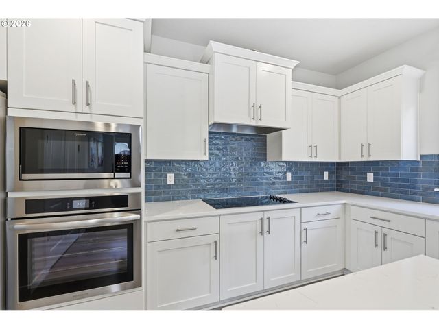 2757 ROCKROSE Ln, Eugene, OR 97403