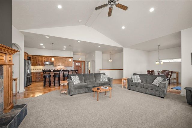 11113 E Gertrude Dr, Spokane Valley, WA 99206