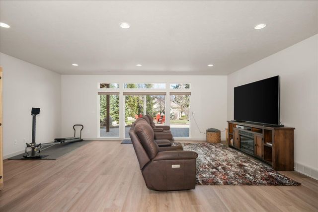 11113 E Gertrude Dr, Spokane Valley, WA 99206