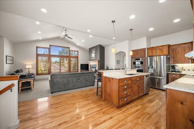 11113 E Gertrude Dr, Spokane Valley, WA 99206