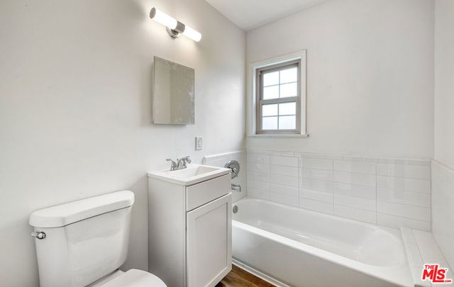 937 S Bedford Street, Los Angeles, CA 90035