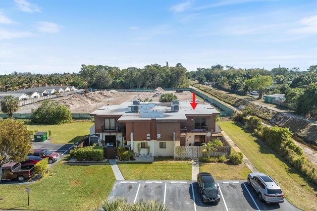 2966 Kirk Road, Lake Worth, FL 33461