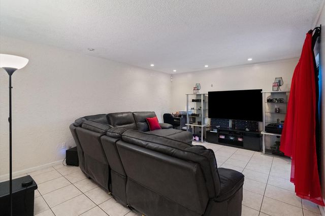 2966 Kirk Road, Lake Worth, FL 33461