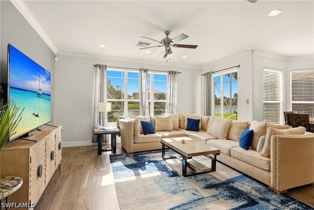 2150 Khasia PT, Naples, FL 34119