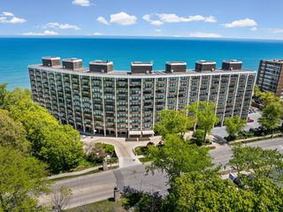 1630 Sheridan Road 10A, Wilmette, IL 60091