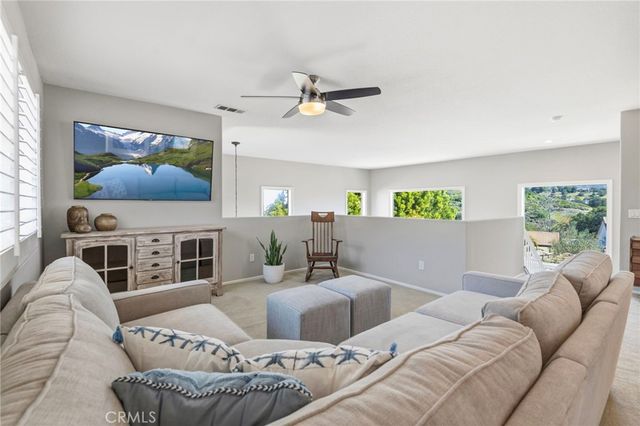 18 Whippoorwill, Trabuco Canyon, CA 92679