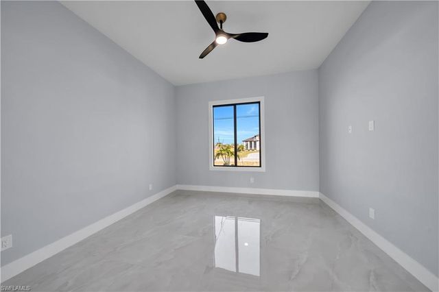 10 SW 35th AVE, Cape Coral, FL 33991