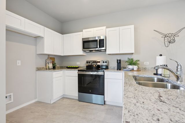 8611 Valentina Way Unit 101, San Antonio, TX 78245