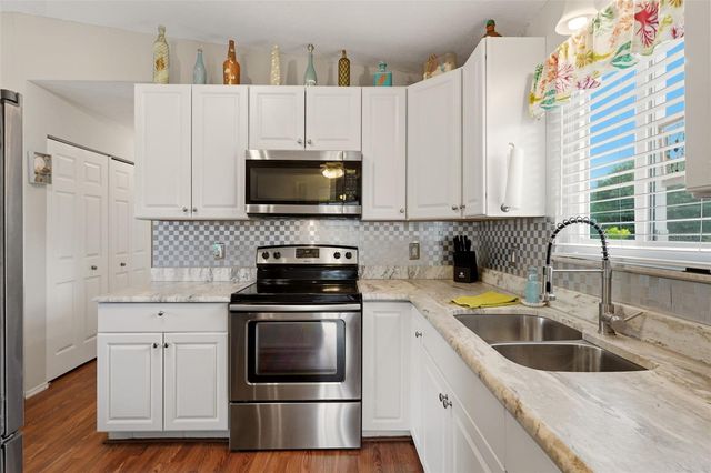 10182 GULFSTREAM BOULEVARD, Englewood, FL 34224
