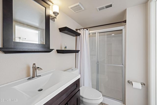 2528 Lowell Court, Simi Valley, CA 93065