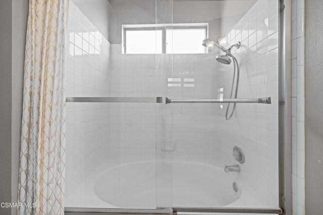 2528 Lowell Court, Simi Valley, CA 93065