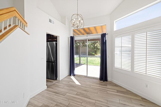 2528 Lowell Court, Simi Valley, CA 93065