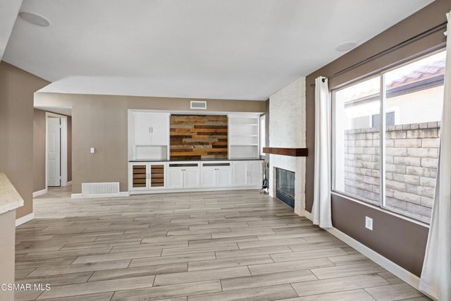 2528 Lowell Court, Simi Valley, CA 93065