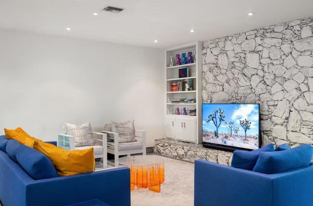 6451 Red Bluff Avenue, Yucca Valley, CA 92284