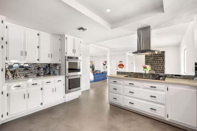 6451 Red Bluff Avenue, Yucca Valley, CA 92284