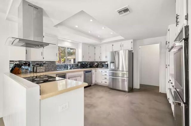 6451 Red Bluff Avenue, Yucca Valley, CA 92284