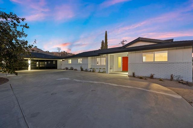 6451 Red Bluff Avenue, Yucca Valley, CA 92284