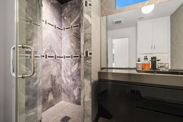 6451 Red Bluff Avenue, Yucca Valley, CA 92284