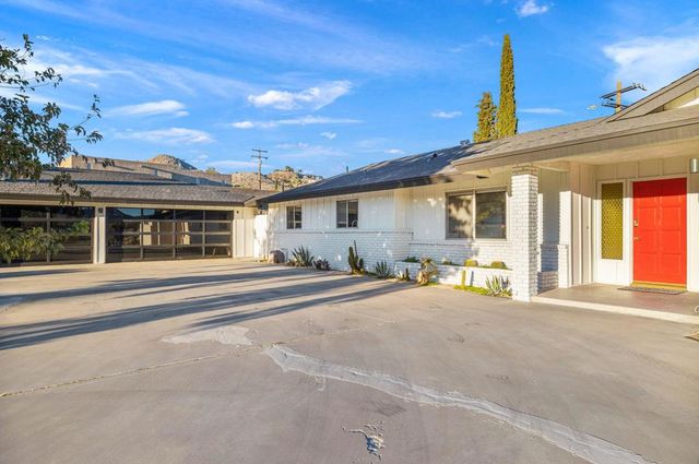 6451 Red Bluff Avenue, Yucca Valley, CA 92284