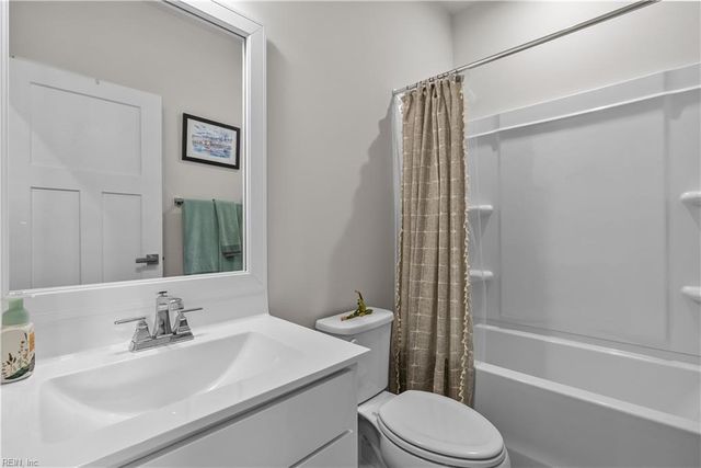 1729 Ark Royal RD, Chesapeake, VA 23323