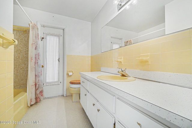 60 Florida Boulevard, Merritt Island, FL 32953