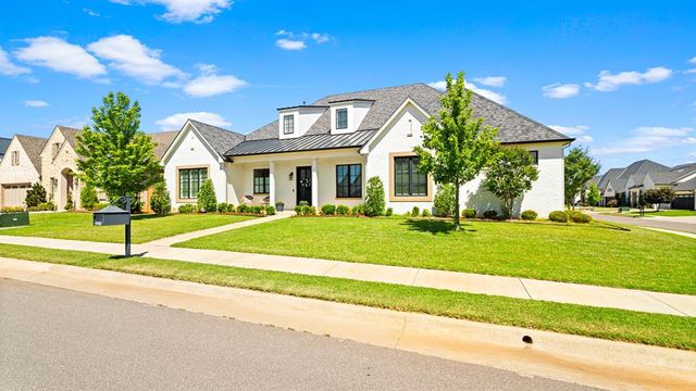 2900 Gold Finch Drive, Edmond, OK 73012