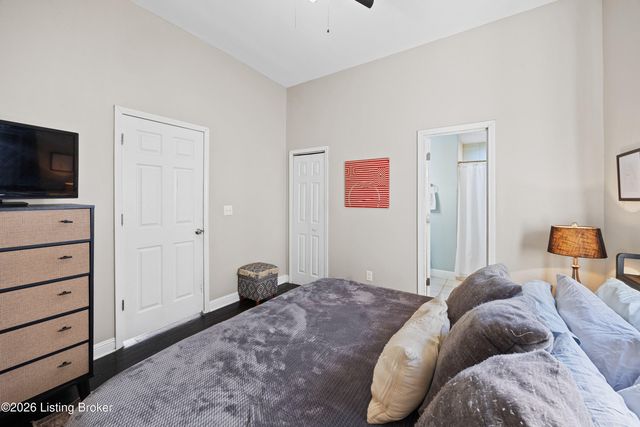 914 E St Catherine, Louisville, KY 40204