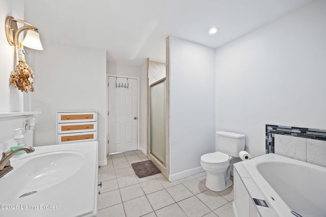 914 E St Catherine, Louisville, KY 40204