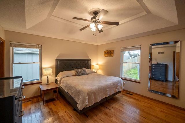 3240 N 100TH Street, Kansas City, KS 66109
