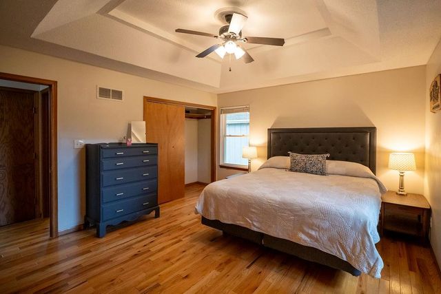 3240 N 100TH Street, Kansas City, KS 66109