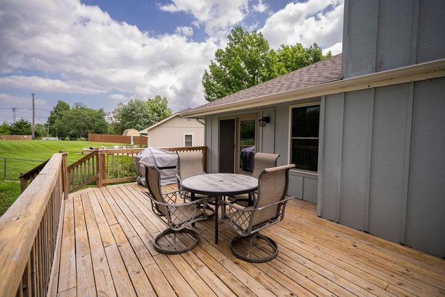 3240 N 100TH Street, Kansas City, KS 66109