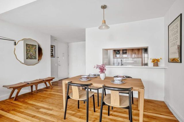 88 Greenwich St Apt 2008, New York City, NY 10006