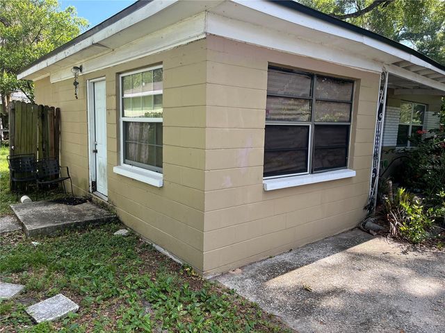 3104 E CHELSEA STREET, Tampa, FL 33610