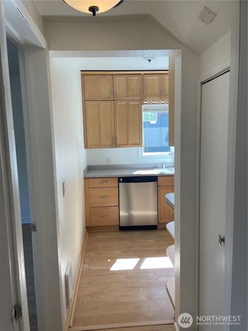 1007 22nd Street, Bellingham, WA 98225