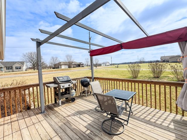 172 Hayden Drake Ln, Lafayette, TN 37083