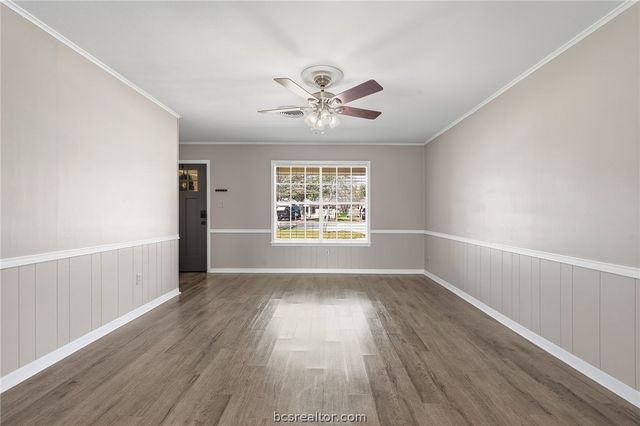 1402 Skrivanek, College Station, TX 77840