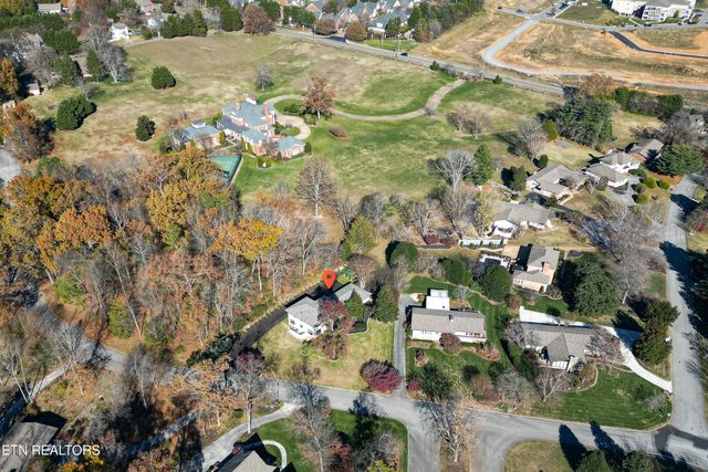 12000 S Fox Den Drive, Knoxville, TN 37934