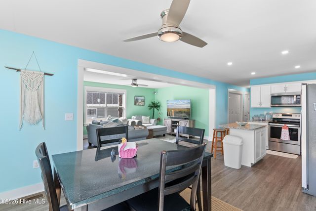 229 NE 75th Street, Oak Island, NC 28465